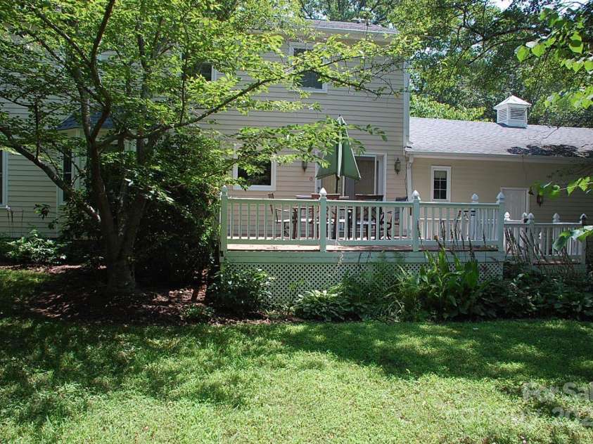 1325 Lee Lynn Drive, Albemarle, NC 28001.  MLS# CAR4273541, YatesRealty ID 23278. 