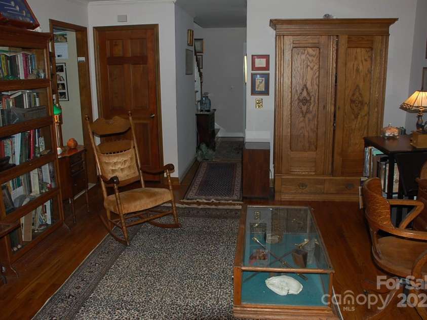 1325 Lee Lynn Drive, Albemarle, NC 28001.  MLS# CAR4273541, YatesRealty ID 23278. 