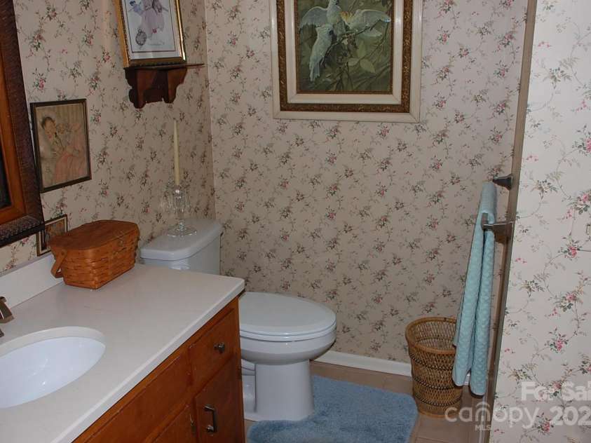 1325 Lee Lynn Drive, Albemarle, NC 28001.  MLS# CAR4273541, YatesRealty ID 23278. 