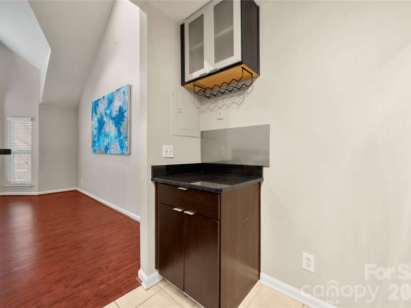 509 Graham Street, Charlotte, NC 28202.  MLS# CAR4333600, YatesRealty ID 2328. 