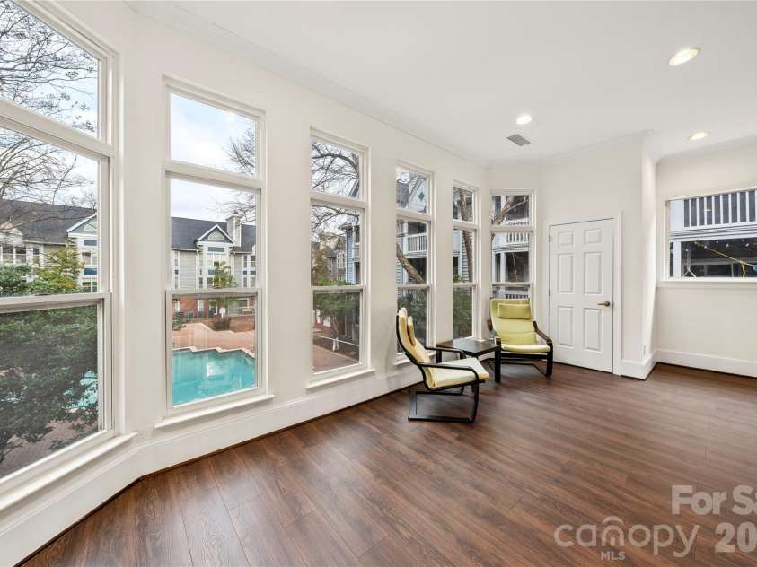 509 Graham Street, Charlotte, NC 28202.  MLS# CAR4333600, YatesRealty ID 2328. 