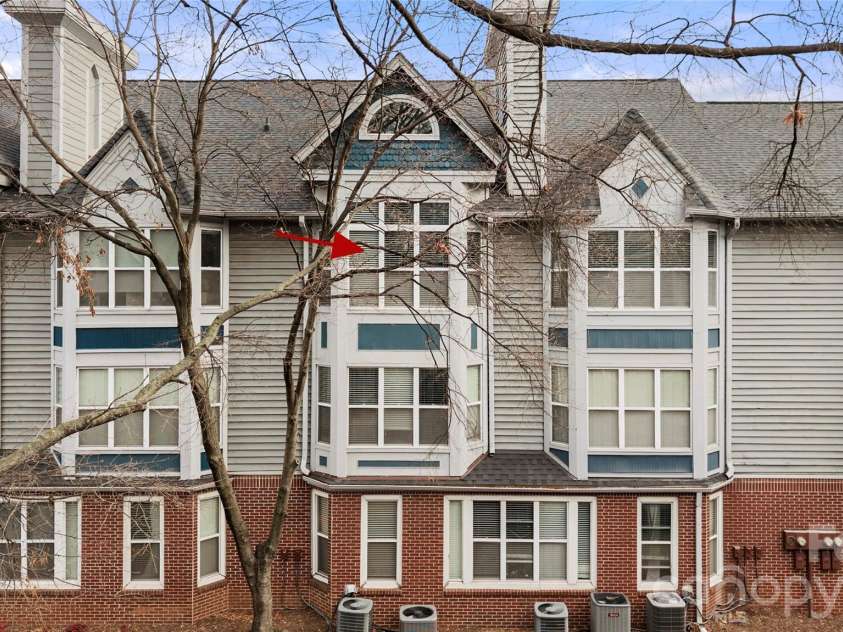 509 Graham Street, Charlotte, NC 28202.  MLS# CAR4333600, YatesRealty ID 2328. 