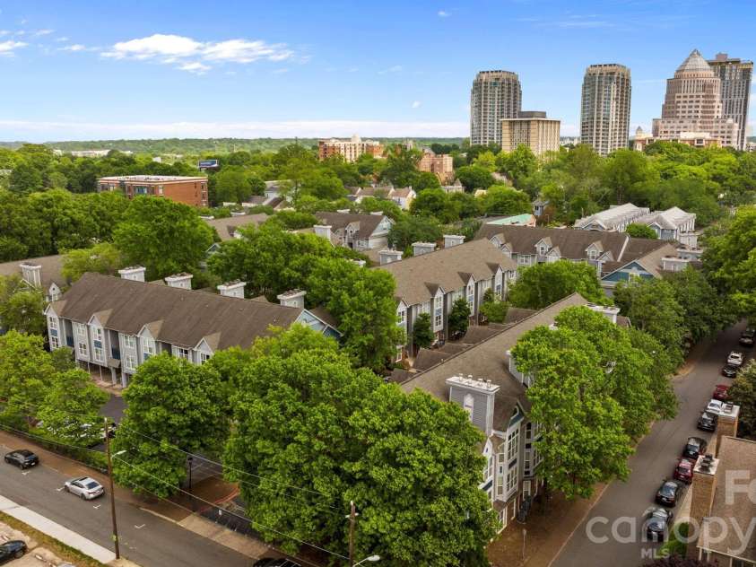 509 Graham Street, Charlotte, NC 28202.  MLS# CAR4384680, YatesRealty ID 2328. 