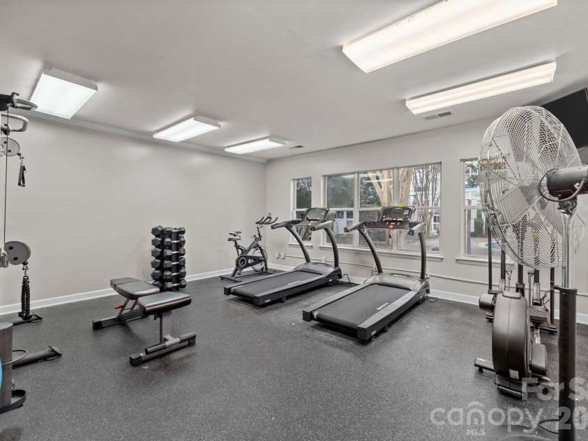 509 Graham Street, Charlotte, NC 28202.  MLS# CAR4384680, YatesRealty ID 2328. 