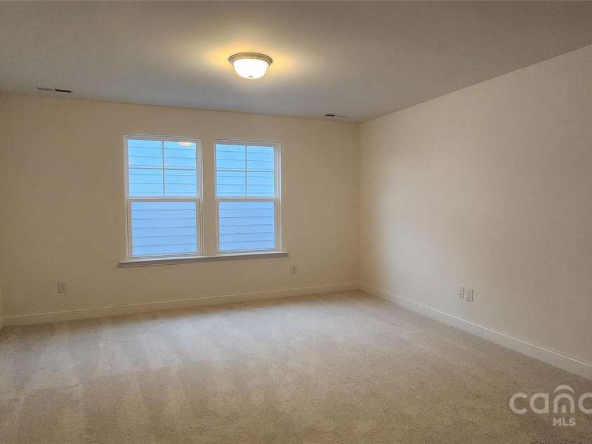 738 Sirius Lane, York, SC 29745.  MLS# CAR4324398, YatesRealty ID 2328. Loft