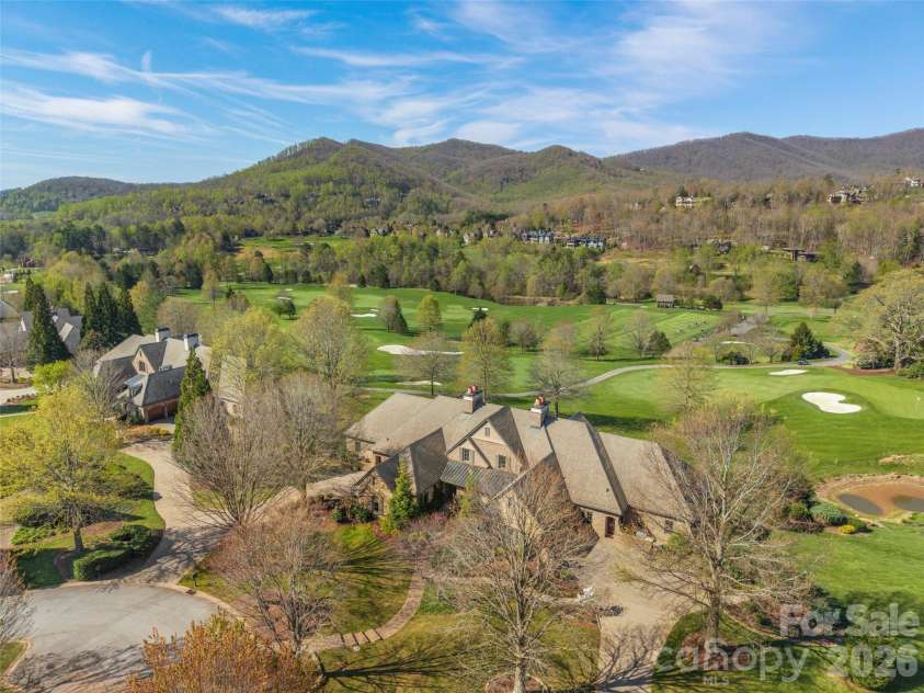 14 Golfside Court, Arden, NC 28704.  MLS# CAR4373561, YatesRealty ID 23280. 