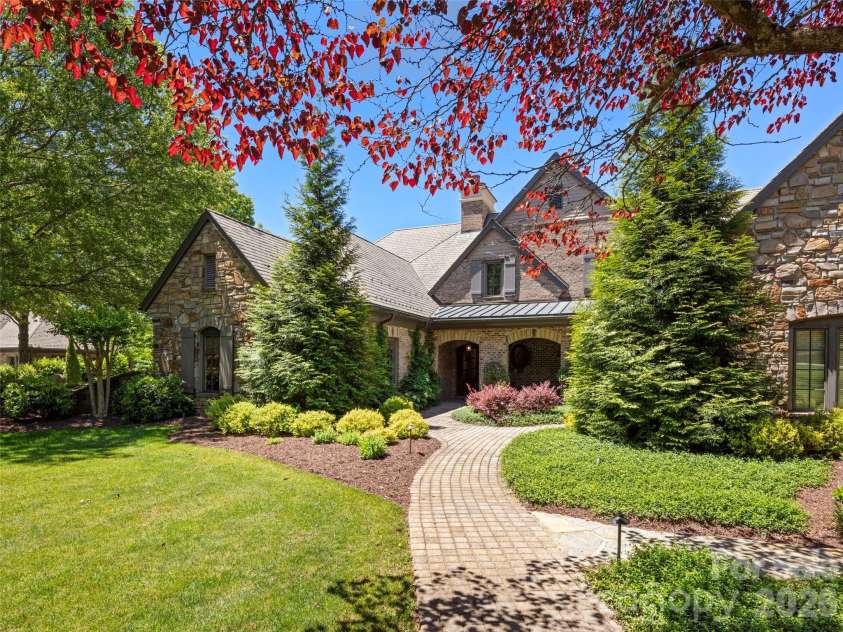 14 Golfside Court, Arden, NC 28704.  MLS# CAR4373561, YatesRealty ID 23280. 