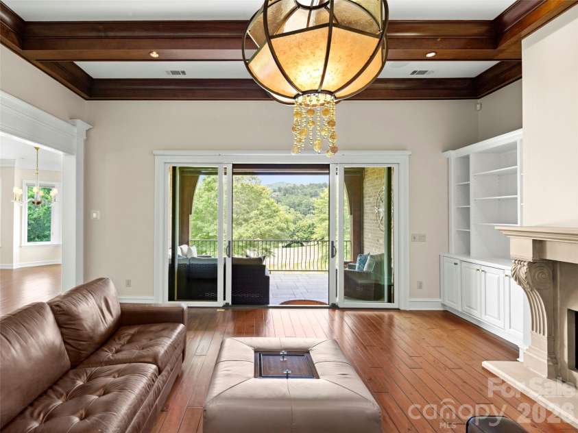 14 Golfside Court, Arden, NC 28704.  MLS# CAR4373561, YatesRealty ID 23280. 