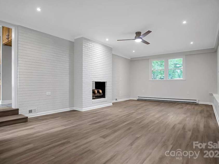 1538 Hilltop Drive, Shelby, NC 28150.  MLS# CAR4276339, YatesRealty ID 23281. 