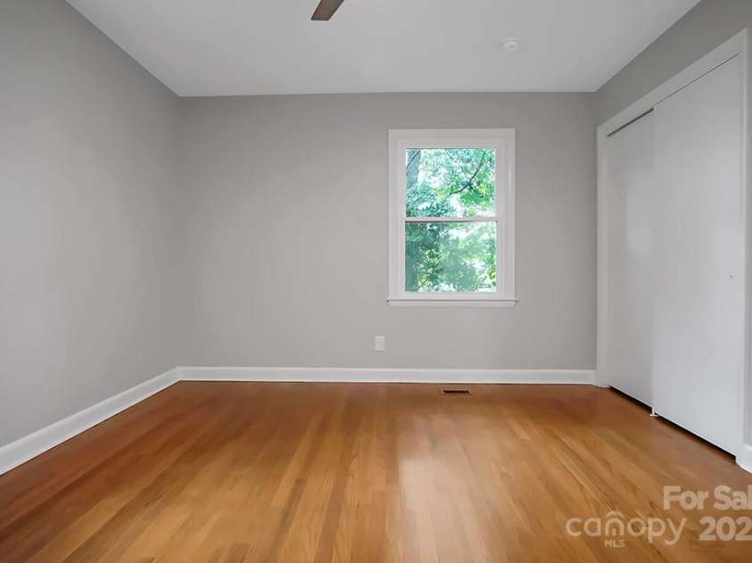 1538 Hilltop Drive, Shelby, NC 28150.  MLS# CAR4276339, YatesRealty ID 23281. 