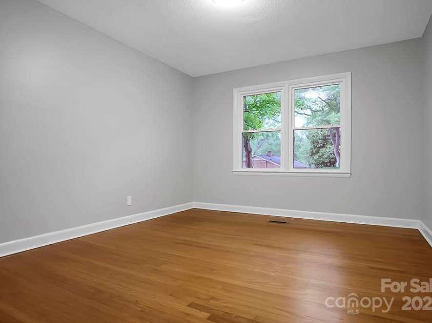 1538 Hilltop Drive, Shelby, NC 28150.  MLS# CAR4276339, YatesRealty ID 23281. Bedroom