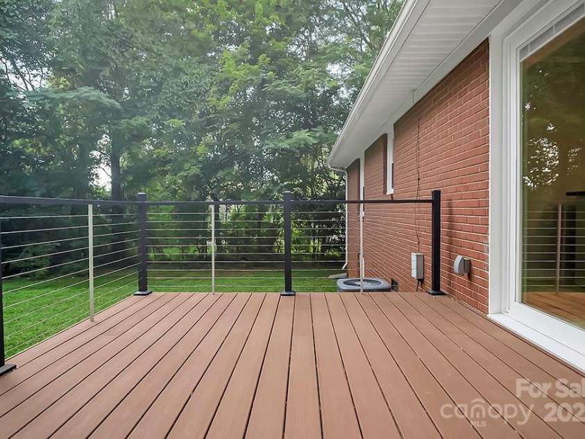 1538 Hilltop Drive, Shelby, NC 28150.  MLS# CAR4276339, YatesRealty ID 23281. Deck
