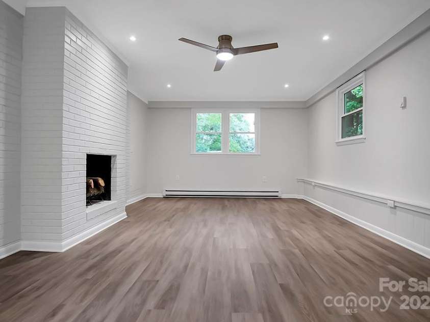 1538 Hilltop Drive, Shelby, NC 28150.  MLS# CAR4276339, YatesRealty ID 23281. Living Room 2