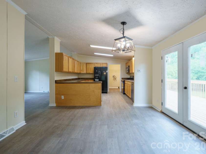2780 Orangewood Lane, Newton, NC 28658.  MLS# CAR4380573, YatesRealty ID 23282. 