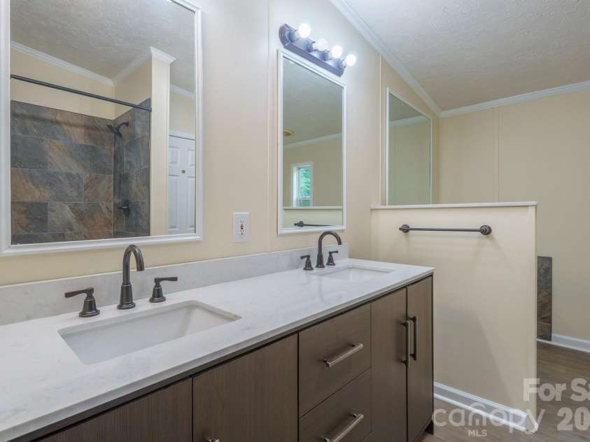 2780 Orangewood Lane, Newton, NC 28658.  MLS# CAR4380573, YatesRealty ID 23282. 