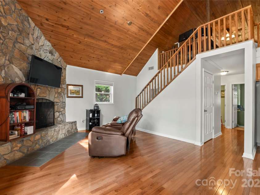 360 Lake Landing Drive, Salisbury, NC 28146.  MLS# CAR4271963, YatesRealty ID 23283. 