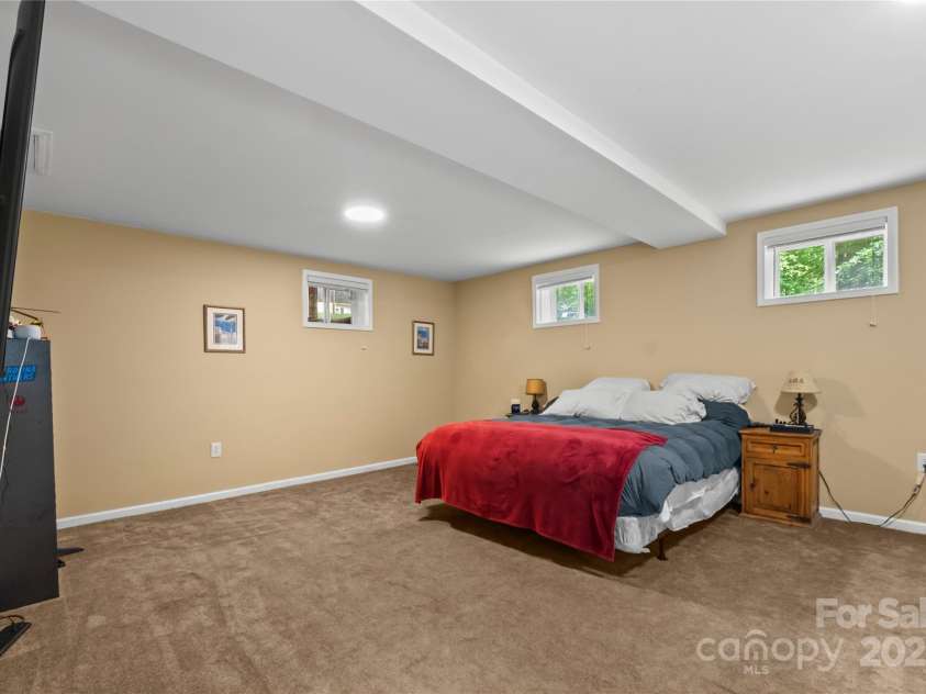 360 Lake Landing Drive, Salisbury, NC 28146.  MLS# CAR4271963, YatesRealty ID 23283. 