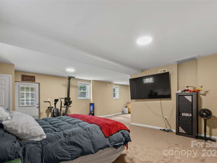 360 Lake Landing Drive, Salisbury, NC 28146.  MLS# CAR4271963, YatesRealty ID 23283. 