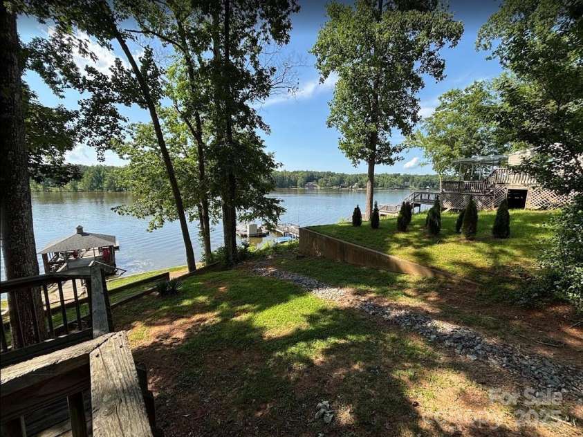 360 Lake Landing Drive, Salisbury, NC 28146.  MLS# CAR4271963, YatesRealty ID 23283. 