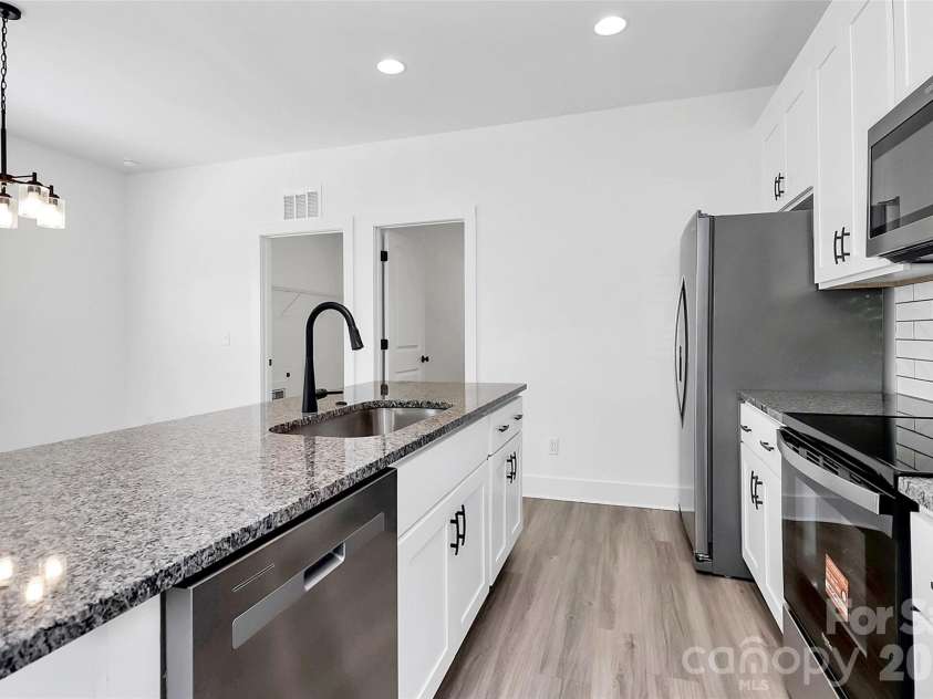 1994 Modern Estates Road, Lincolnton, NC 28092.  MLS# CAR4380956, YatesRealty ID 23285. Photos are REPRESENTATION ONLY