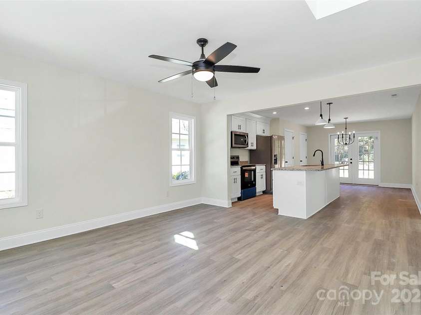 263 Robinson Street, Rock Hill, SC 29730.  MLS# CAR4270473, YatesRealty ID 23285. 