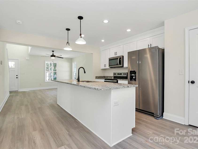 263 Robinson Street, Rock Hill, SC 29730.  MLS# CAR4270473, YatesRealty ID 23285. 