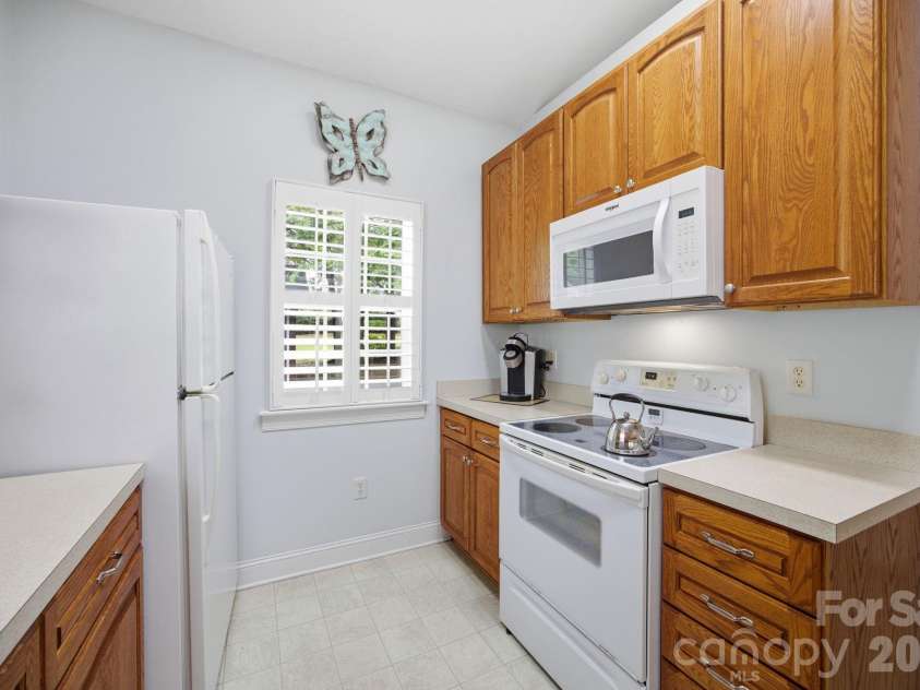 114 Par Place, Mooresville, NC 28115.  MLS# CAR4377850, YatesRealty ID 23286. 