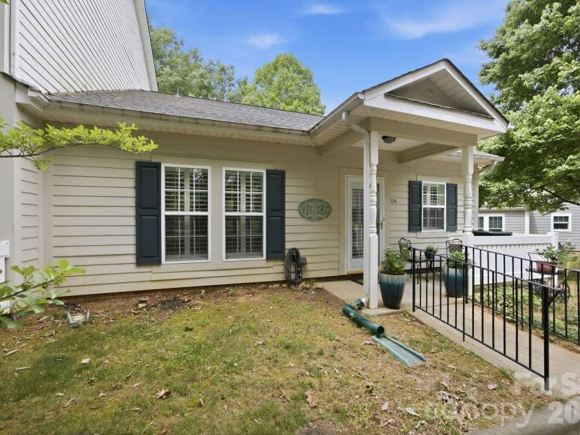 114 Par Place, Mooresville, NC 28115.  MLS# CAR4377850, YatesRealty ID 23286. 