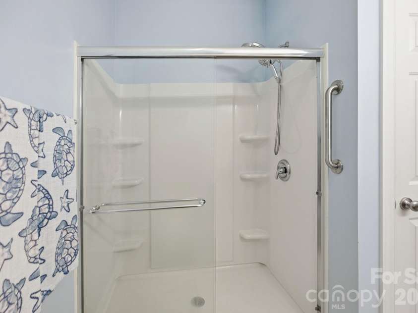 114 Par Place, Mooresville, NC 28115.  MLS# CAR4377850, YatesRealty ID 23286. New Shower