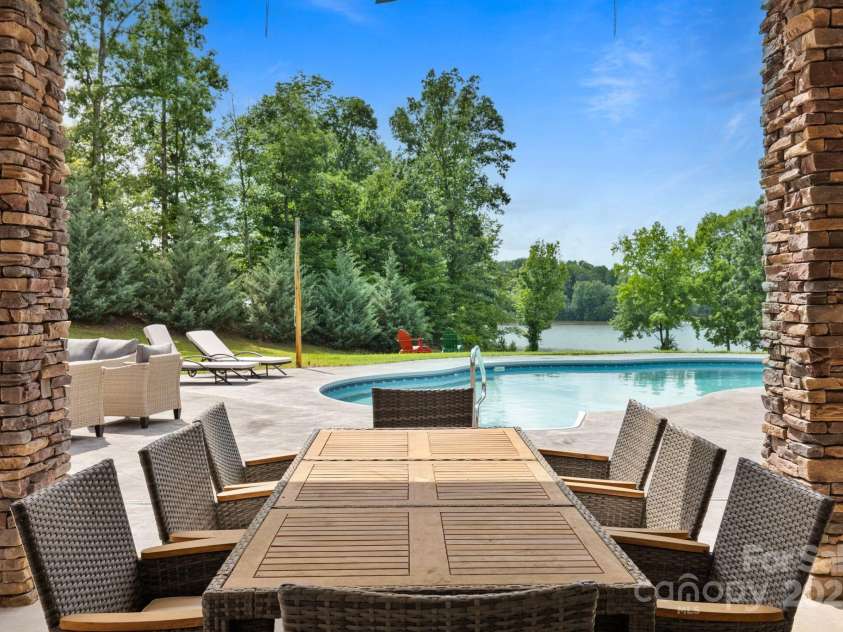 330 Waters Road, Salisbury, NC 28146.  MLS# CAR4276525, YatesRealty ID 23287. 