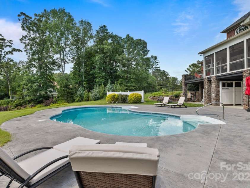 330 Waters Road, Salisbury, NC 28146.  MLS# CAR4276525, YatesRealty ID 23287. 