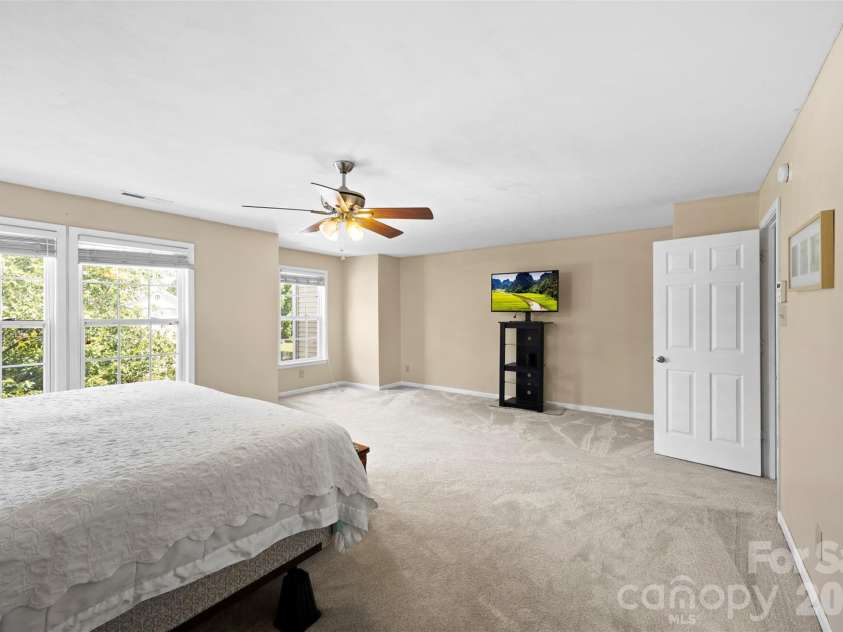 1720 Grove Tree Lane, Clover, SC 29710.  MLS# CAR4381748, YatesRealty ID 23288. 
