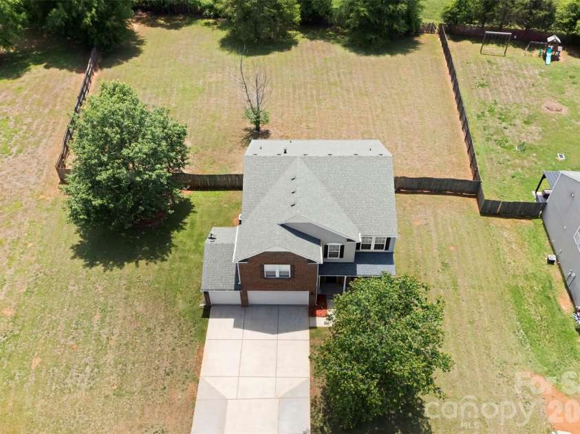 1720 Grove Tree Lane, Clover, SC 29710.  MLS# CAR4381748, YatesRealty ID 23288. 
