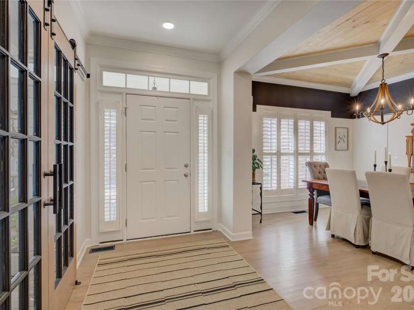 16336 Crystal Downs Lane, Charlotte, NC 28278.  MLS# CAR4335534, YatesRealty ID 2329. 