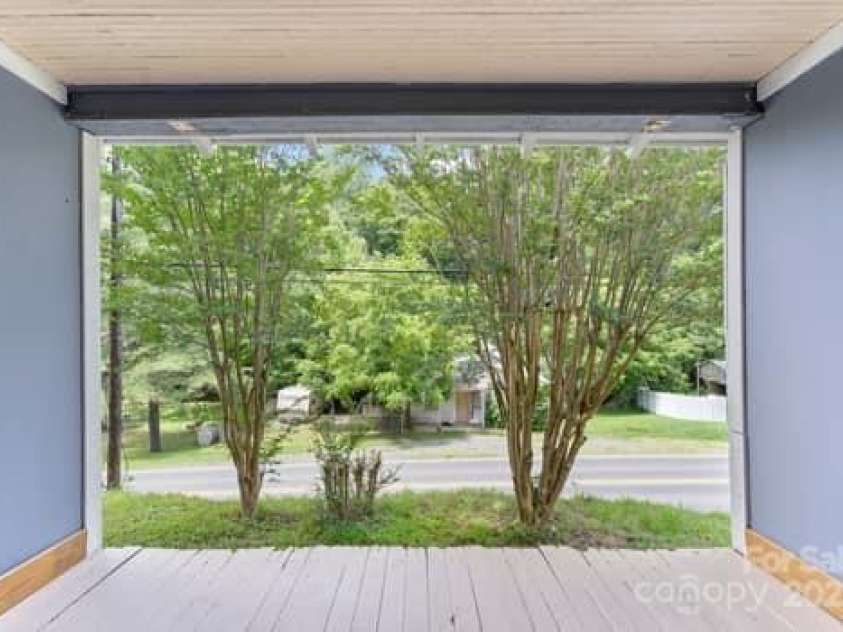 1160 Whites Memorial Road, Franklinville, NC 27248.  MLS# CAR4271788, YatesRealty ID 23291. 