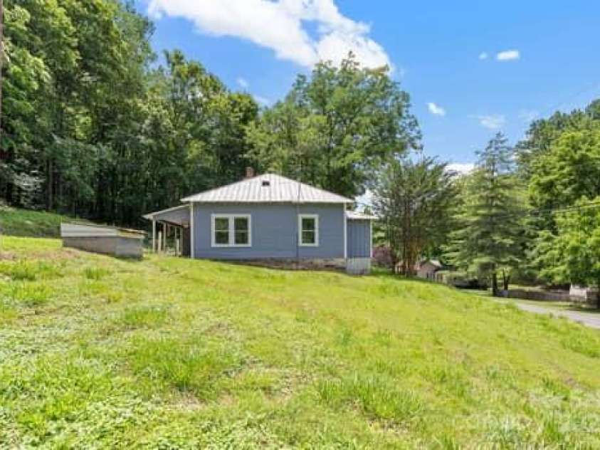 1160 Whites Memorial Road, Franklinville, NC 27248.  MLS# CAR4271788, YatesRealty ID 23291. 