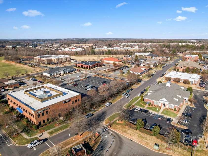 135 Singleton Road, Mooresville, NC 28117.  MLS# CAR4215763, YatesRealty ID 23292. 