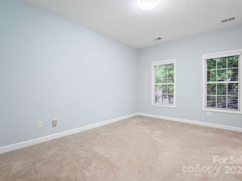 135 Singleton Road, Mooresville, NC 28117.  MLS# CAR4215763, YatesRealty ID 23292. 