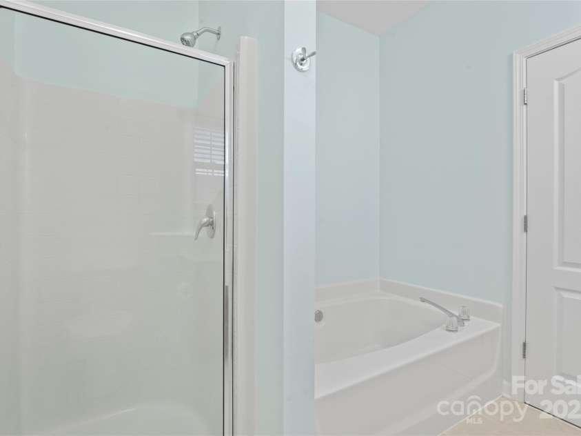 135 Singleton Road, Mooresville, NC 28117.  MLS# CAR4215763, YatesRealty ID 23292. 