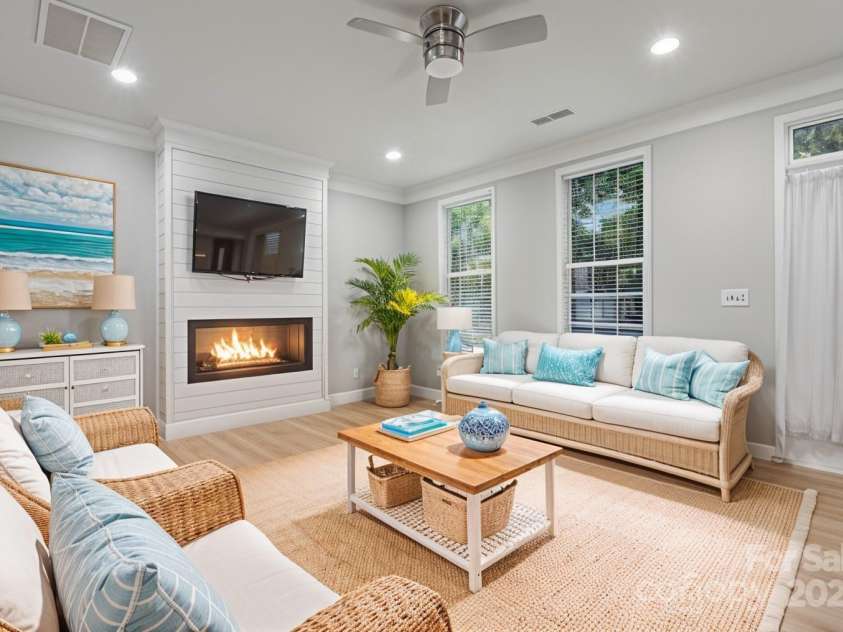 135 Singleton Road, Mooresville, NC 28117.  MLS# CAR4215763, YatesRealty ID 23292. VIRTUALLY STAGED