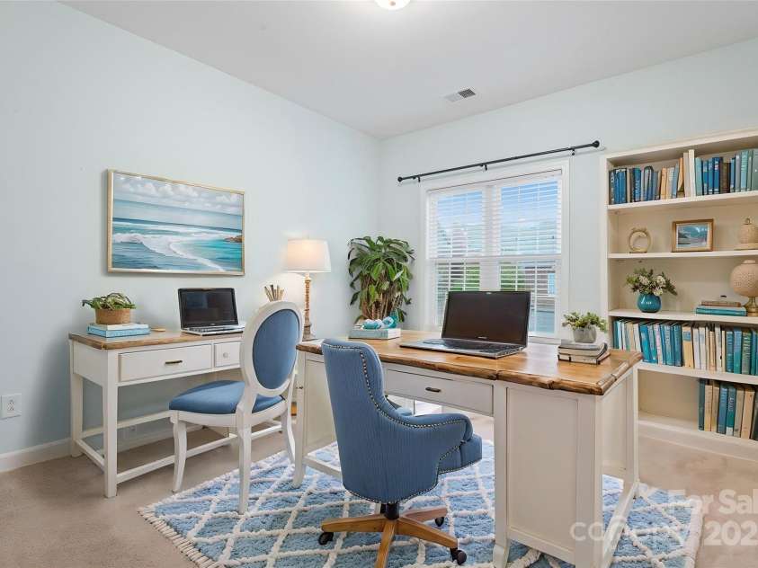 135 Singleton Road, Mooresville, NC 28117.  MLS# CAR4215763, YatesRealty ID 23292. VIRTUALLY STAGED