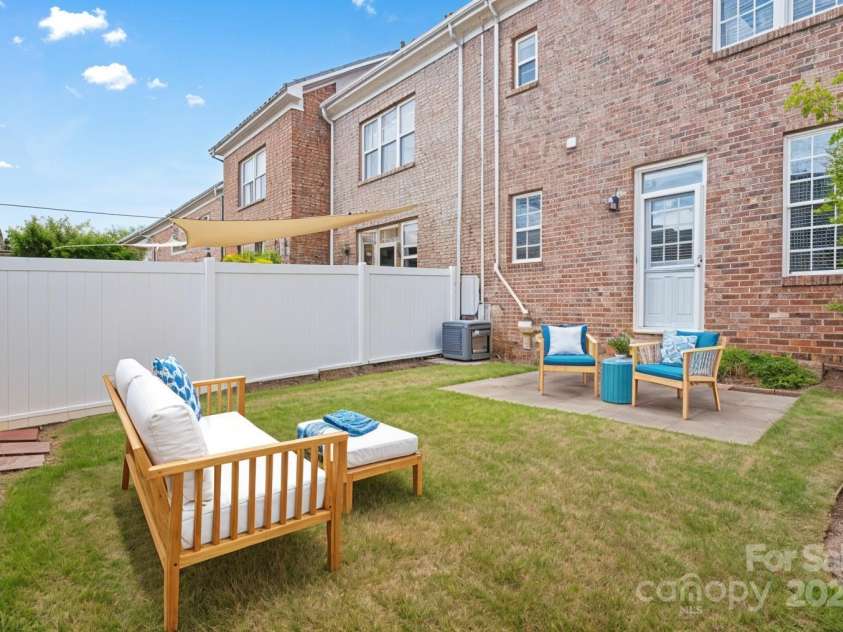 135 Singleton Road, Mooresville, NC 28117.  MLS# CAR4215763, YatesRealty ID 23292. VIRTUALLY STAGED