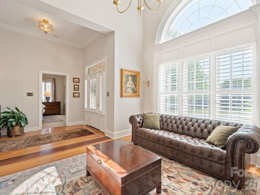 1890 Waterbury Court, Hickory, NC 28602.  MLS# CAR4381498, YatesRealty ID 23292. 