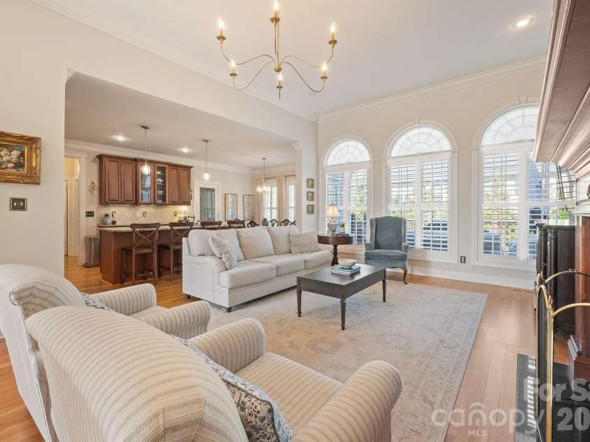 1890 Waterbury Court, Hickory, NC 28602.  MLS# CAR4381498, YatesRealty ID 23292. 