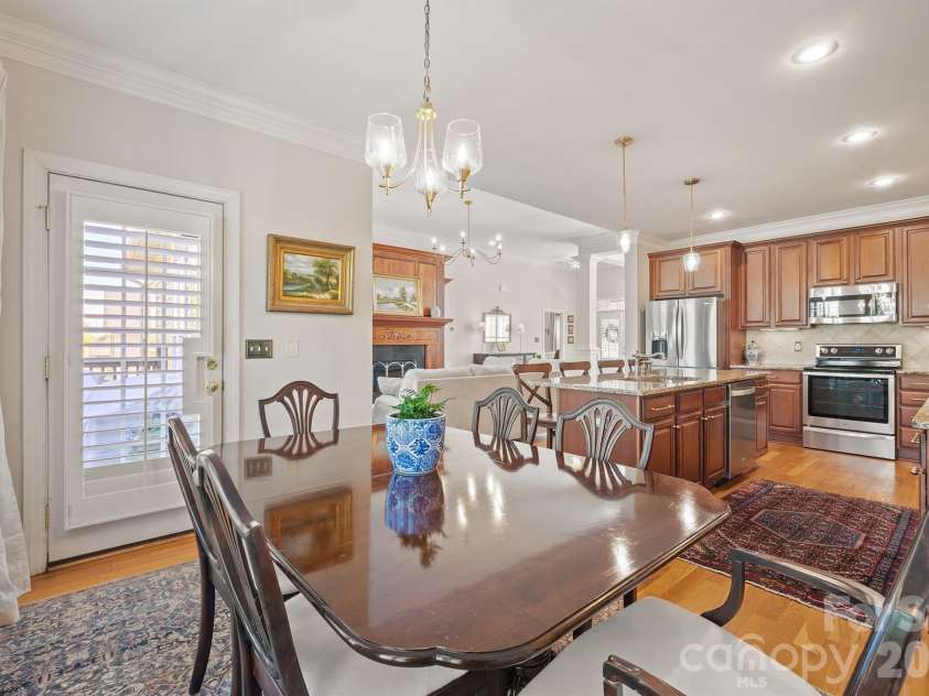 1890 Waterbury Court, Hickory, NC 28602.  MLS# CAR4381498, YatesRealty ID 23292. 