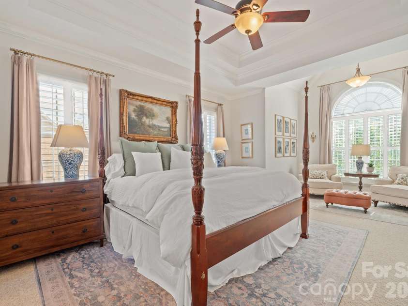 1890 Waterbury Court, Hickory, NC 28602.  MLS# CAR4381498, YatesRealty ID 23292. 