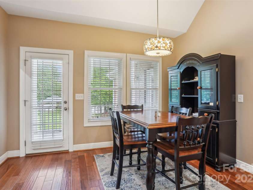 105 Gold Run Court, Kings Mountain, NC 28086.  MLS# CAR4264016, YatesRealty ID 23294. 