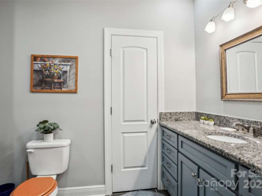 105 Gold Run Court, Kings Mountain, NC 28086.  MLS# CAR4264016, YatesRealty ID 23294. 