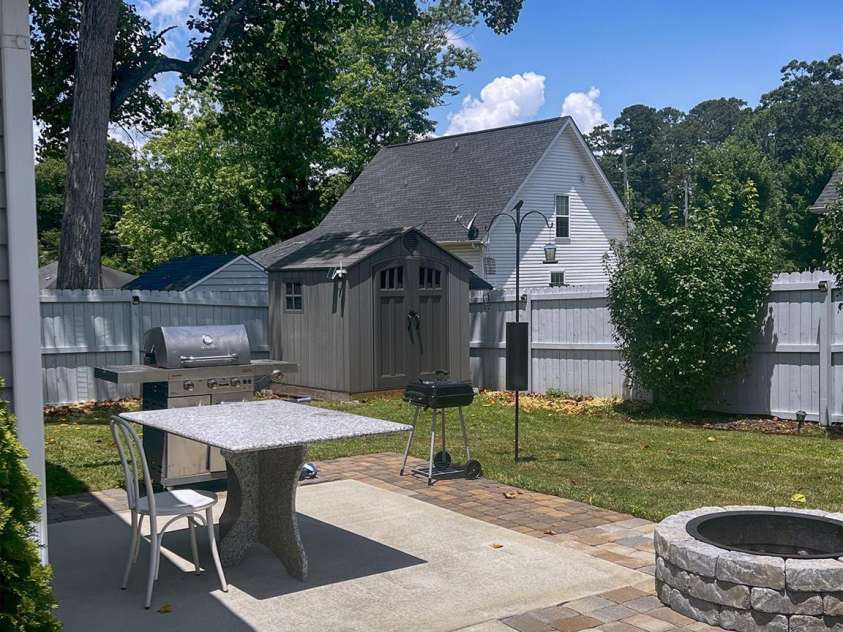 1114 Cason Street, Belmont, NC 28012.  MLS# CAR4274509, YatesRealty ID 23297. 
