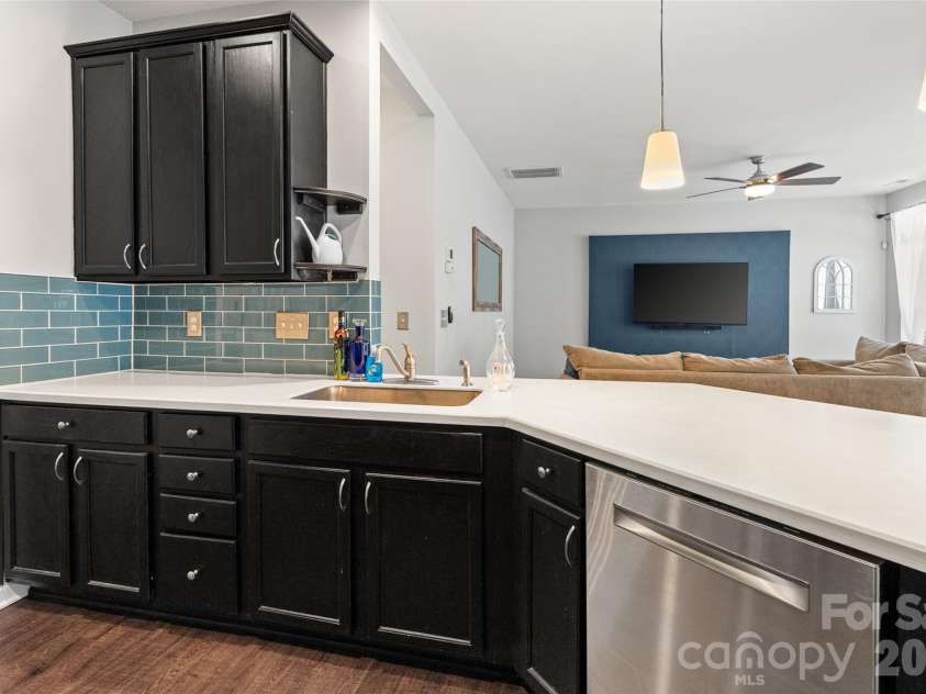 173 Snead Road, Fort Mill, SC 29715.  MLS# CAR4380395, YatesRealty ID 23298. 